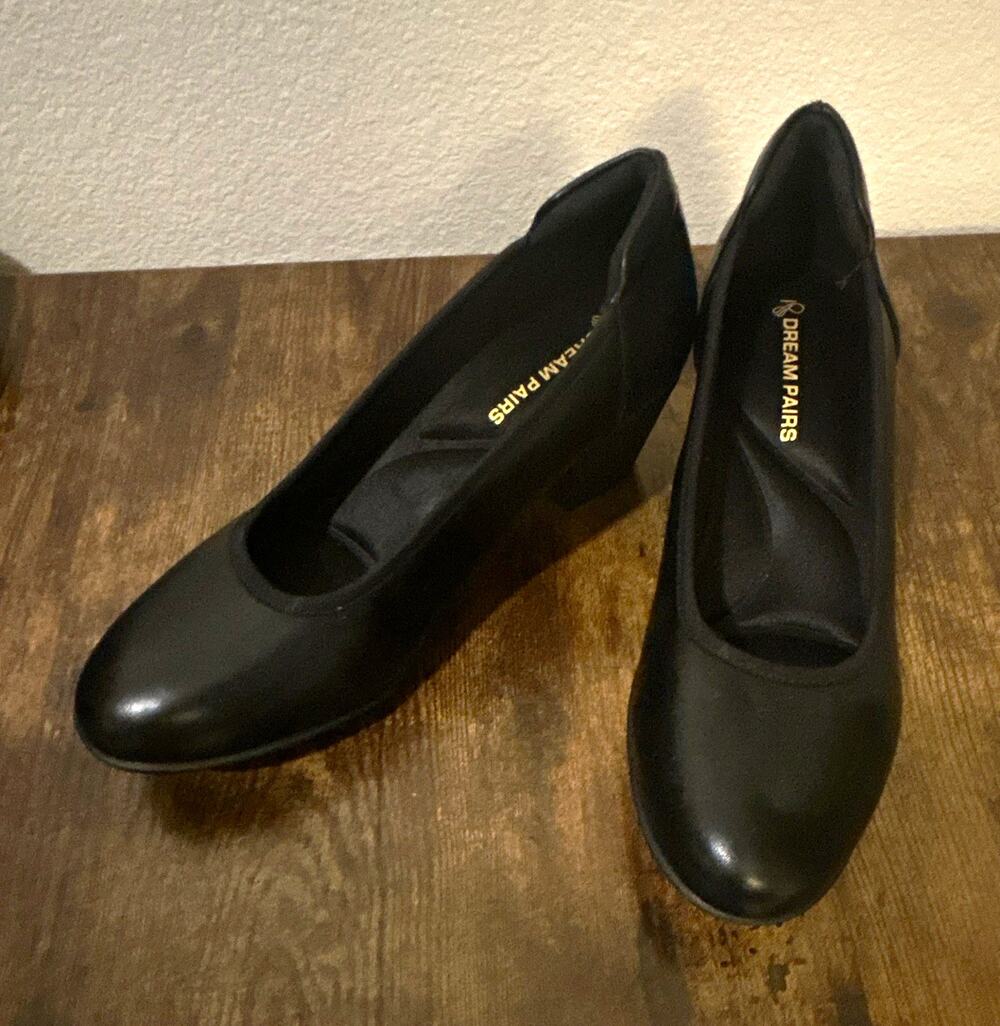 Dream Pairs Women’s Black Slip-On Solid Round Toe Pump Shoes